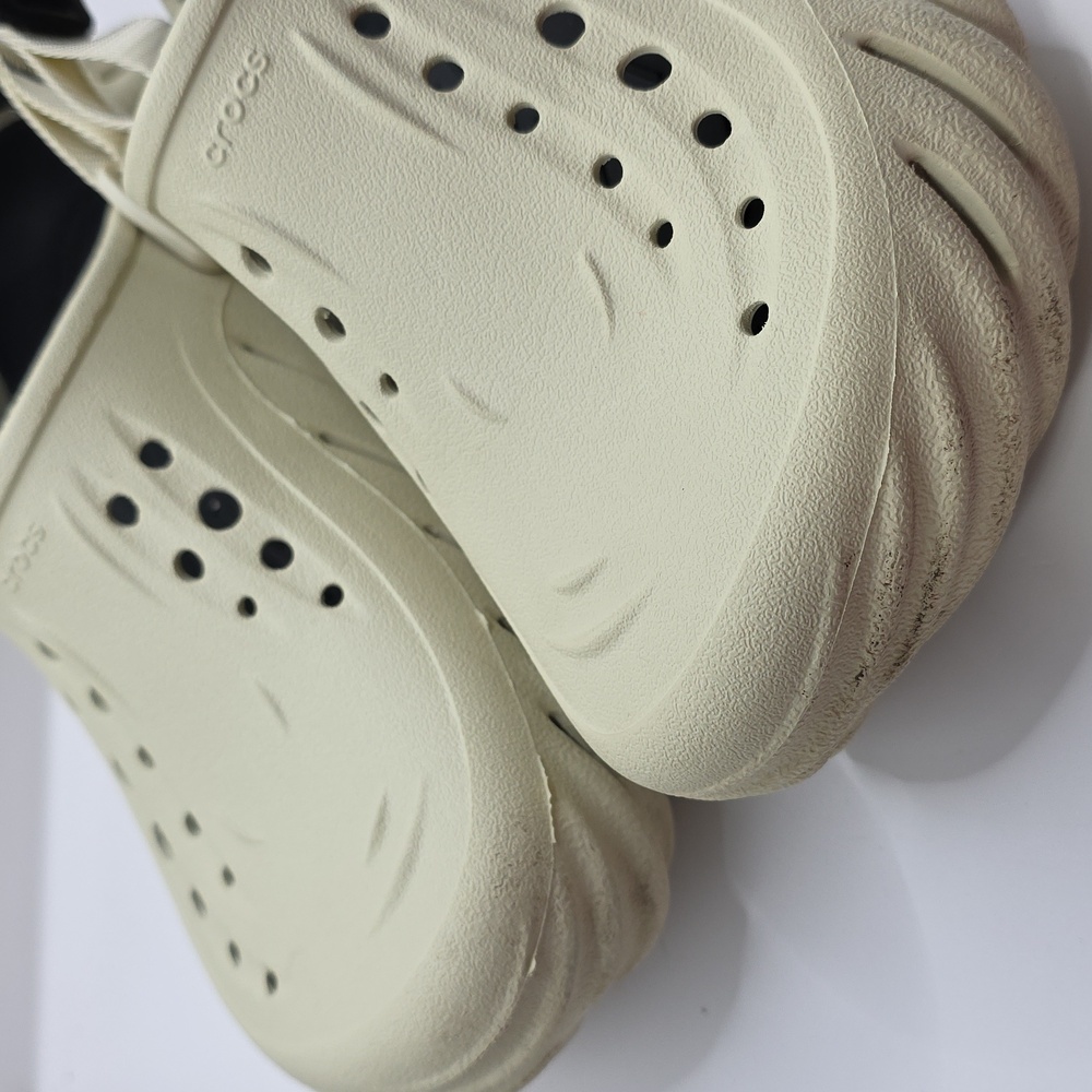 Crocs Echo Clogs W11 M9 - Picture 2 of 6